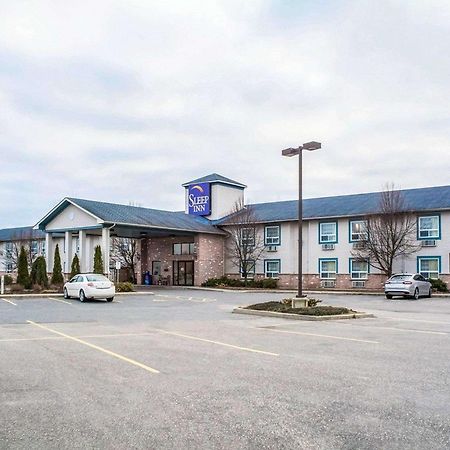 Sleep Inn Брейсбридж Екстериор снимка