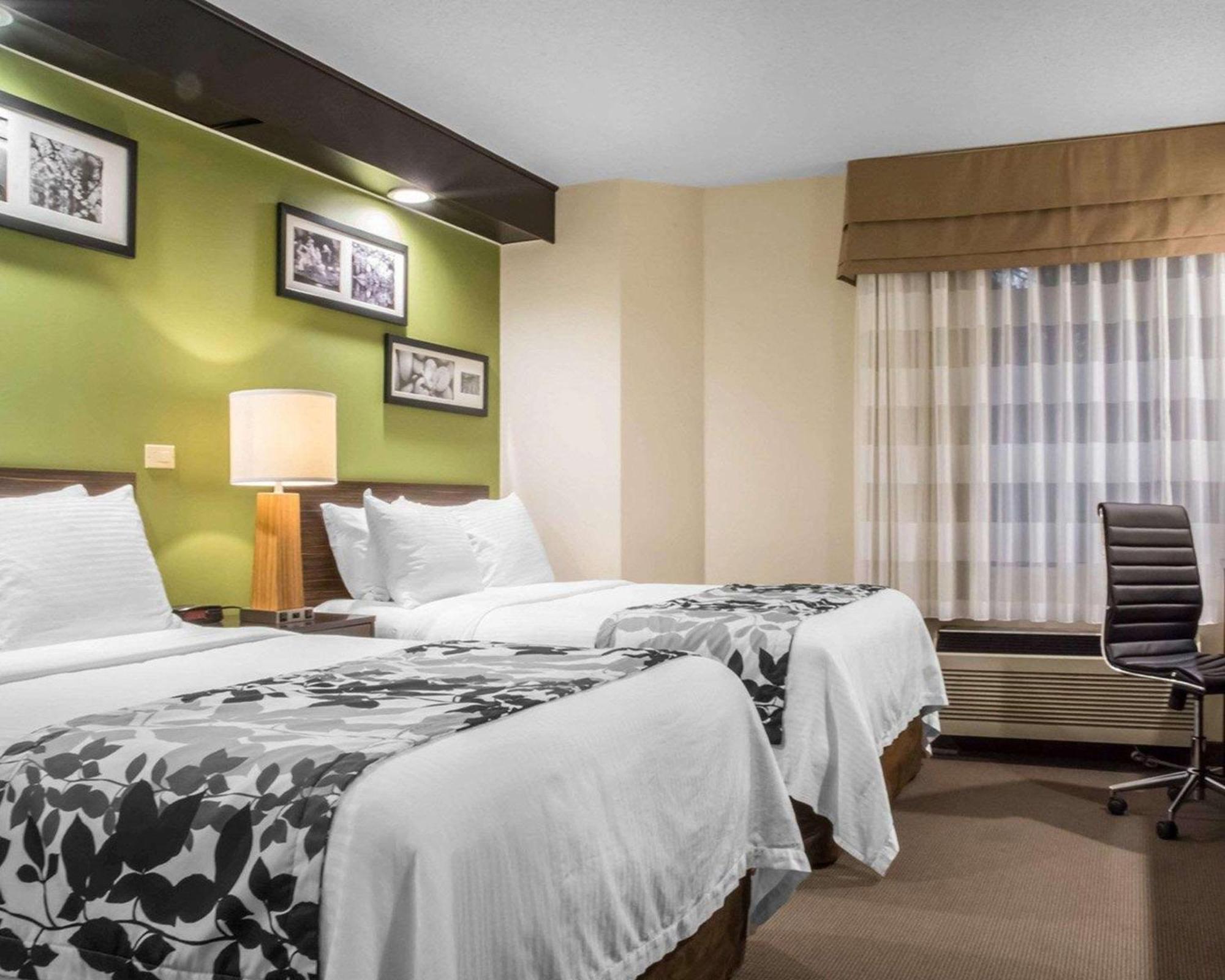 Sleep Inn Брейсбридж Екстериор снимка