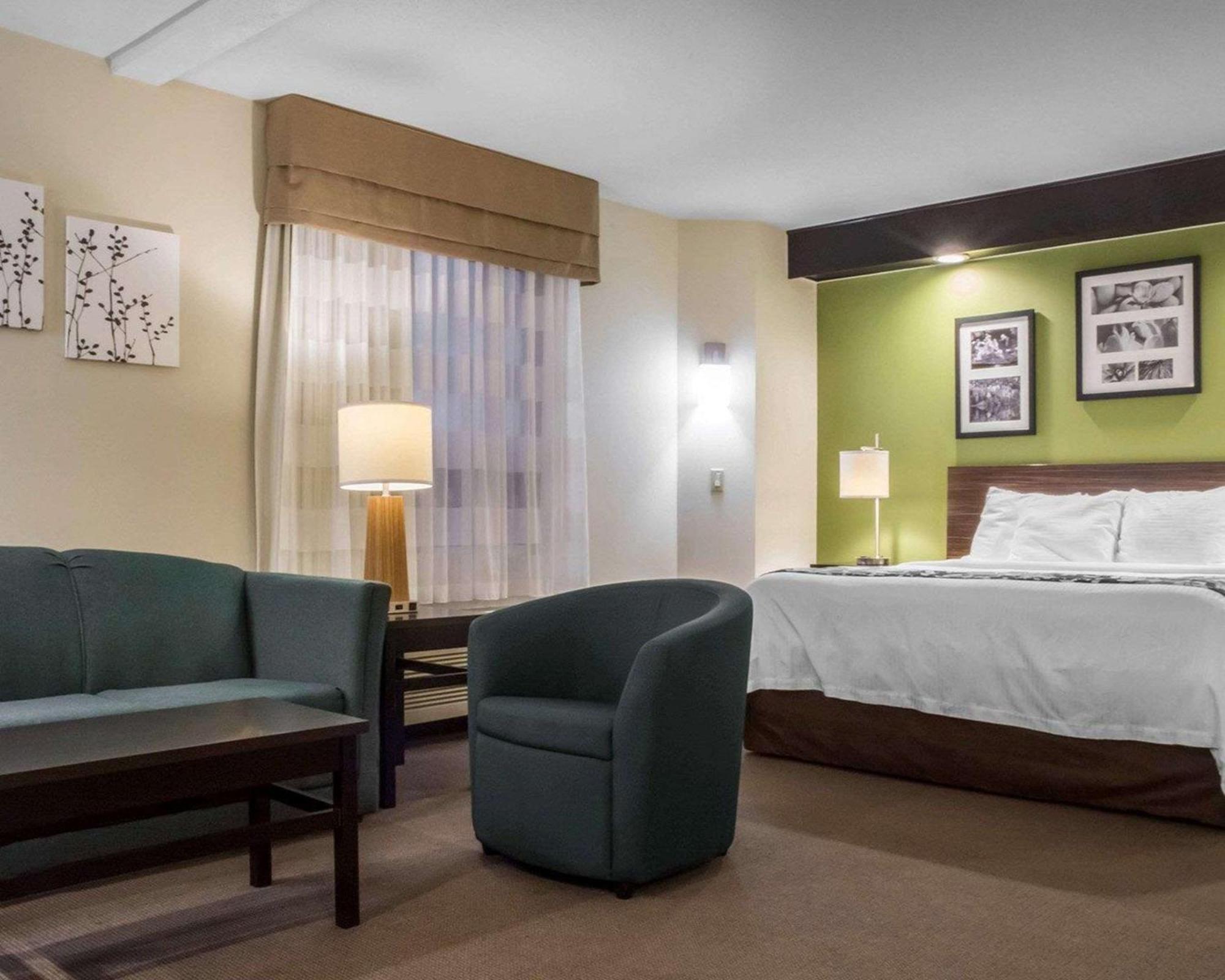 Sleep Inn Брейсбридж Екстериор снимка