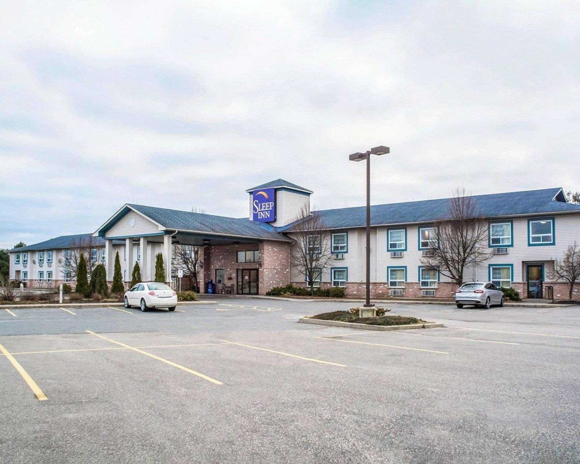 Sleep Inn Брейсбридж Екстериор снимка